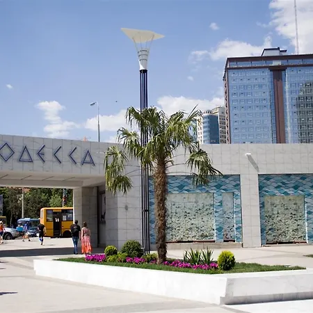 Апартаменти Stylish In Arcadia